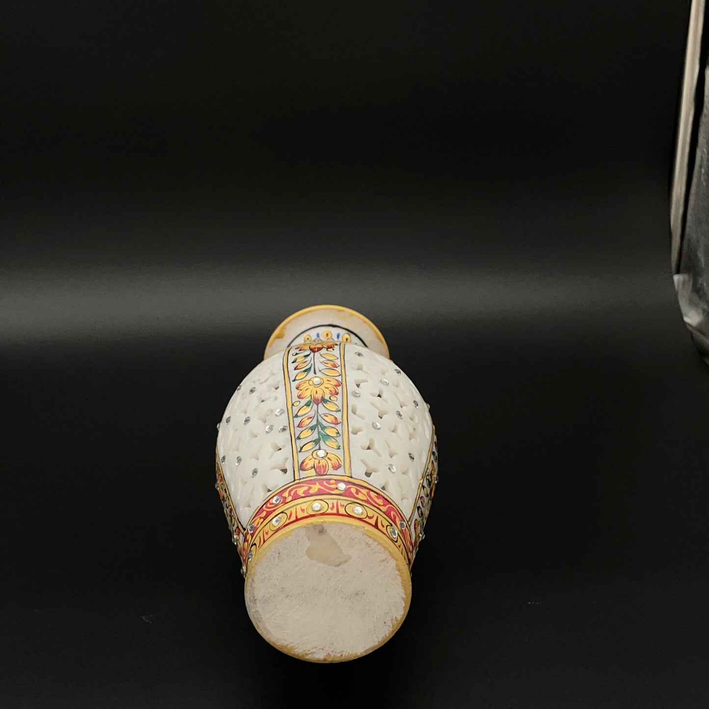 Max Bee Meenakari art Vase with Jali work