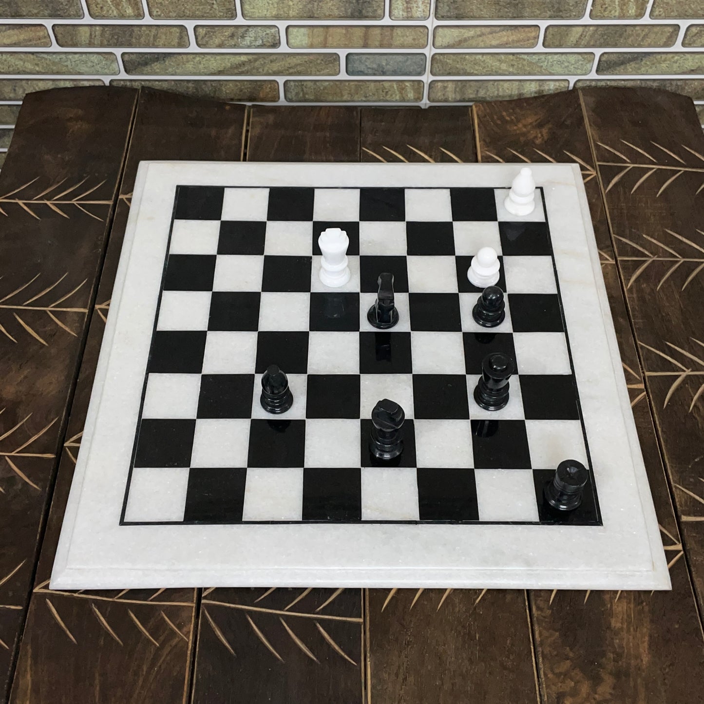Black and white Marble Chess Board & Pieces 15 inch