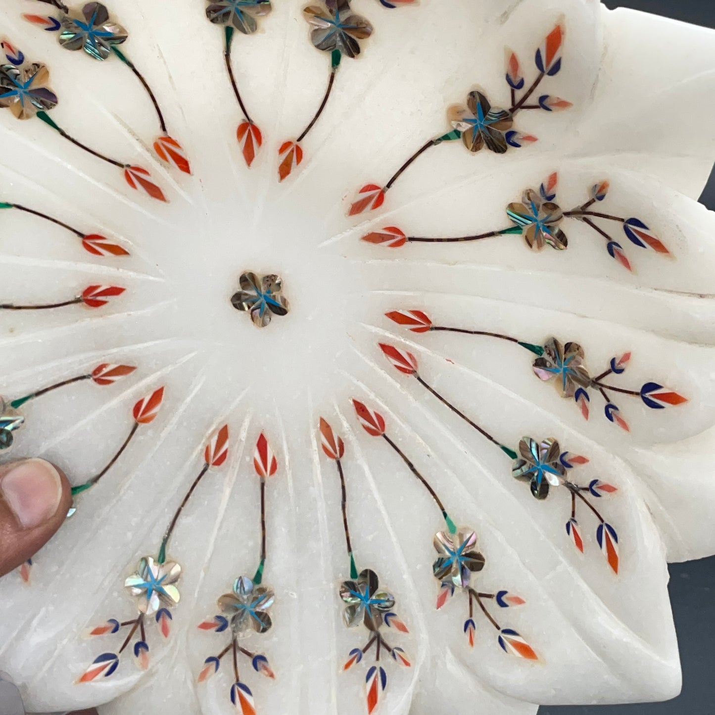 Max Bee Hand Crafted inlay art Bowl / Urli