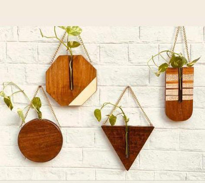 Max Bee wooden planter set of 4